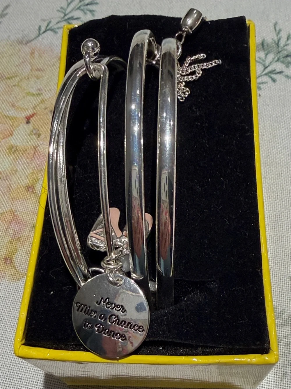 Women’s Silver-Tone Charm Bangle Bracelet Set